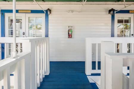 Underwater Cabana At Custom House Inn Key West Exterior photo